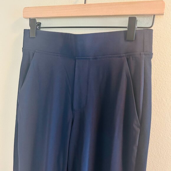 Athleta Brooklyn Mid Rise Ankle Pant Size 0 Navy Blue Pants Comfy Travel Neutral - Picture 4 of 11